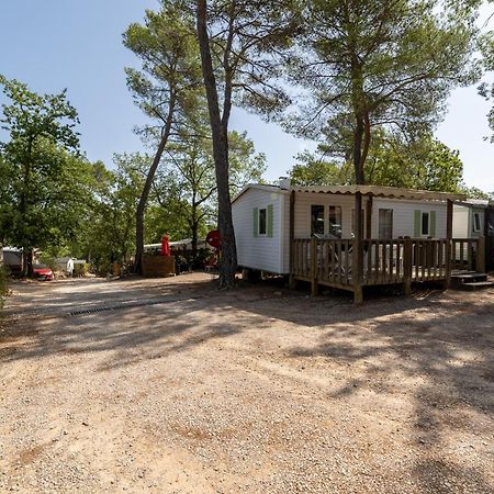 Hotel Camping Lou Cantaire Fayence Exterior foto