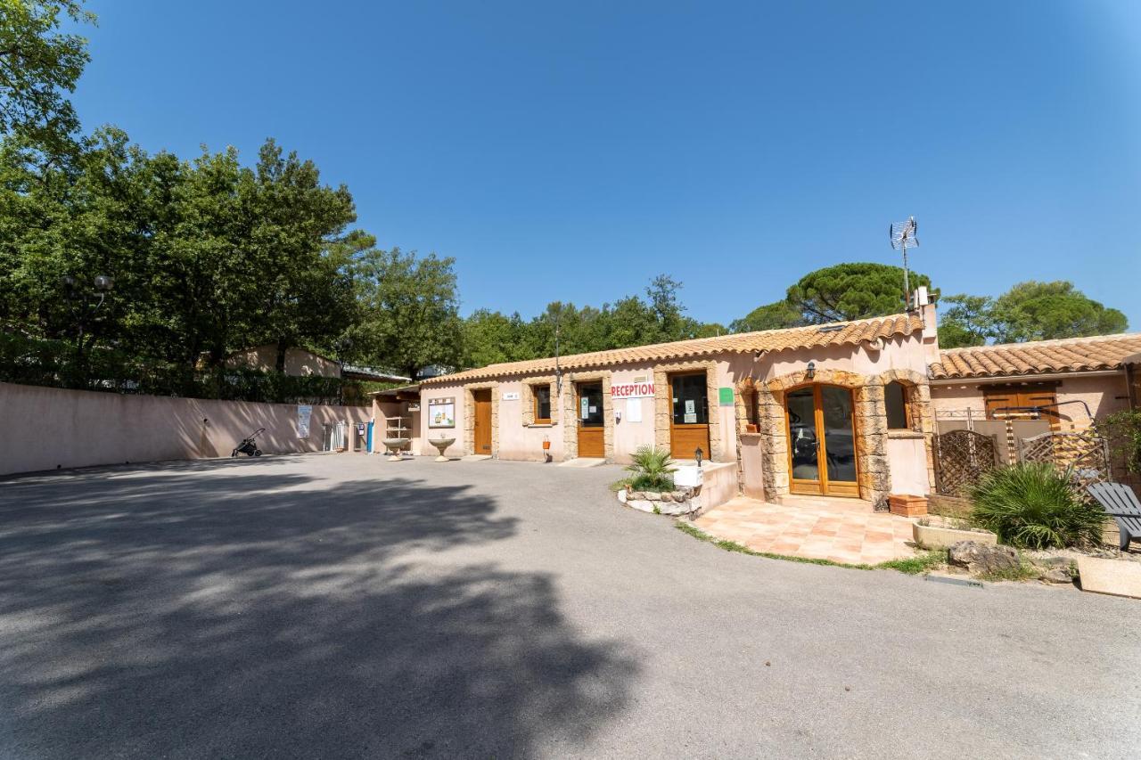 Hotel Camping Lou Cantaire Fayence Exterior foto